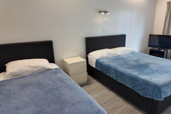 Knightsbridge Motor Lodge オークランド エクステリア 写真